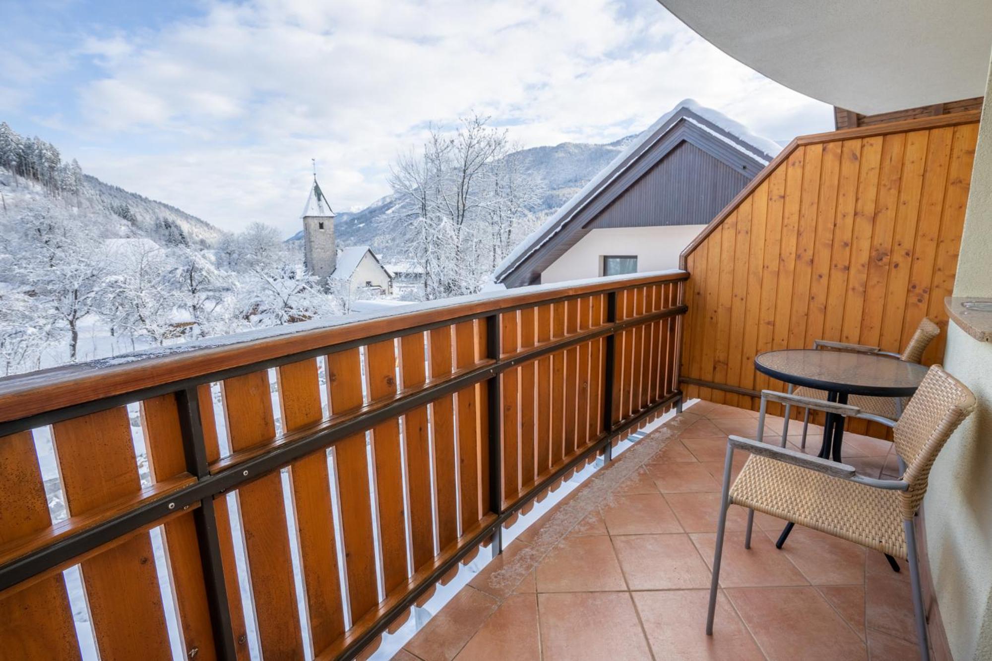Tempfer Apartments & Rooms With New Wellness Rateče Екстериор снимка