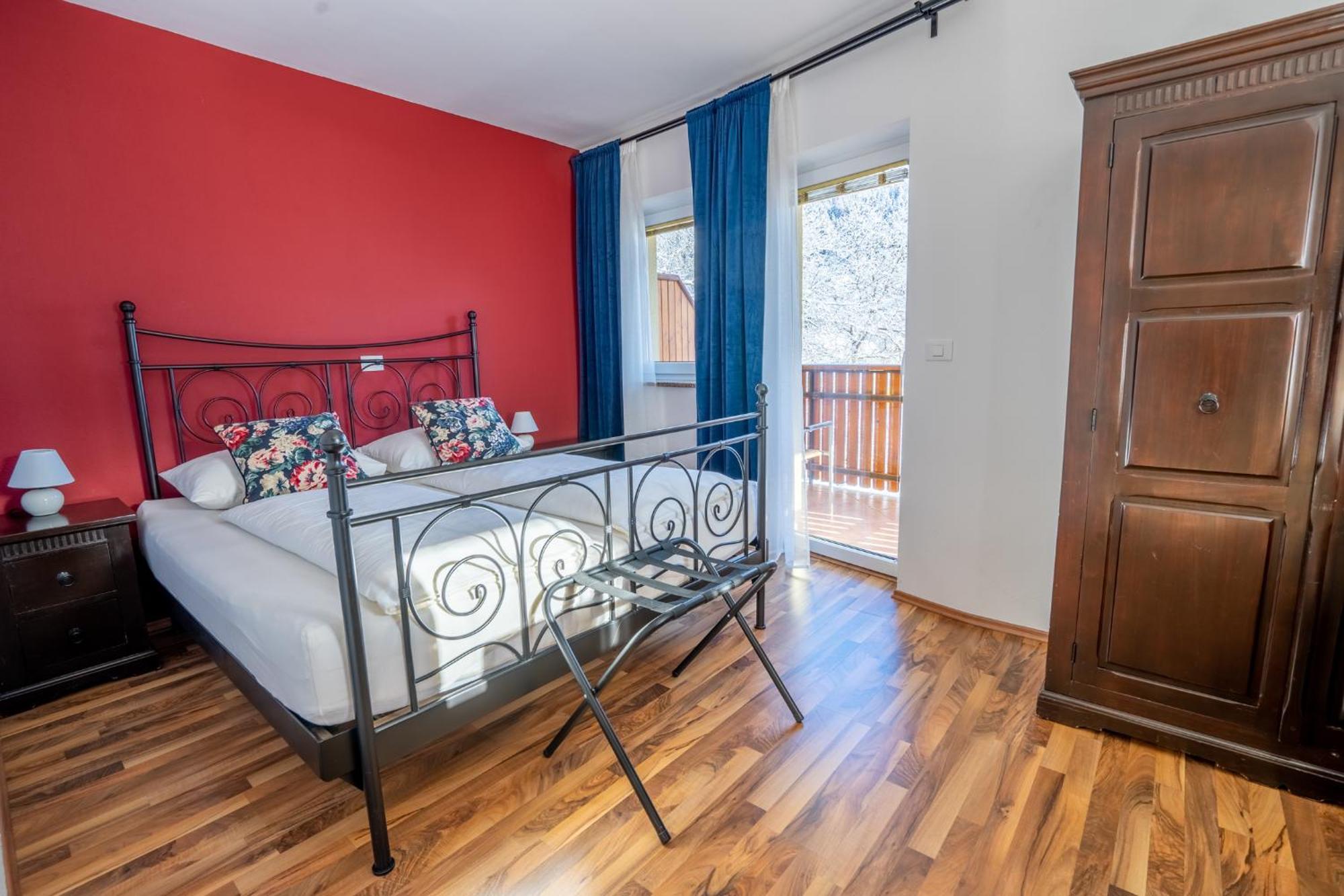 Tempfer Apartments & Rooms With New Wellness Rateče Екстериор снимка